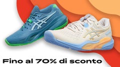 su una selezione di scarpe ASICS
