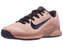Nike Zoom Vapor 12 PRM SANDPLATZ Damenschuh Bronze/Platinum