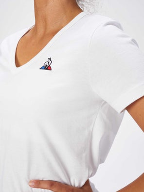 Le Coq Sportif Essential V-Neck T-shirt | Tennis Warehouse Europe