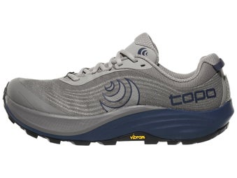 Topo Athletic Pursuit 3 Herren Laufschuh Grau/Navy