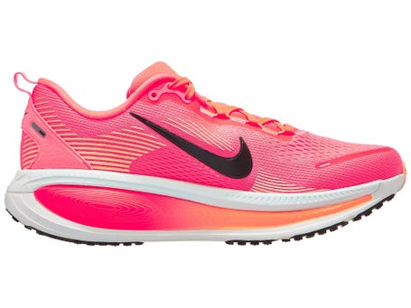 Nike Vomero 18\Womens Shoes\Hot Lava/Black/Orange