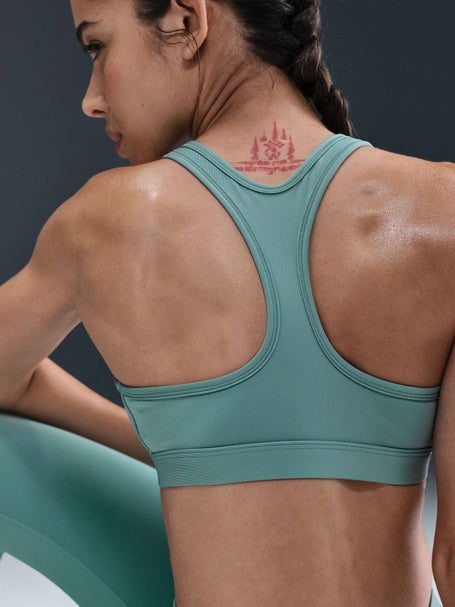 Nike Womens Fall Swoosh Light Support Non-Padded Bra
