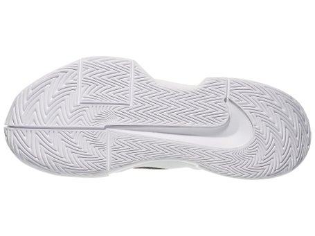 Nike GP Challenge Pro HC\White/Platin/Volt Women Shoes