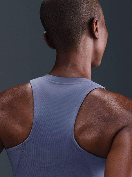 Nike Womens Fall Advantage Tank