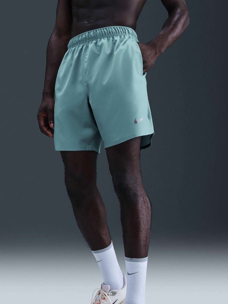 Nike Herren Winter Dri Fit Challenger Shorts 18cm