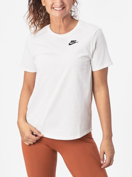 Nike T-Shirt Femme - Sportswear Club Essentials - blanc DX7902-100