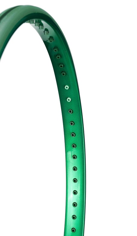 Wilson Blade 100 v10 Racket