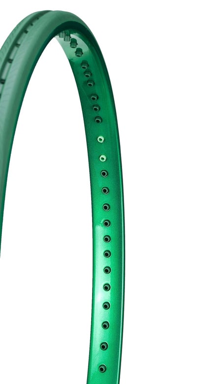 Wilson Blade 98 18x20 v10 Racket