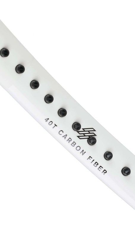 Solinco Whiteout 98 (305g) 18x20 Racket 