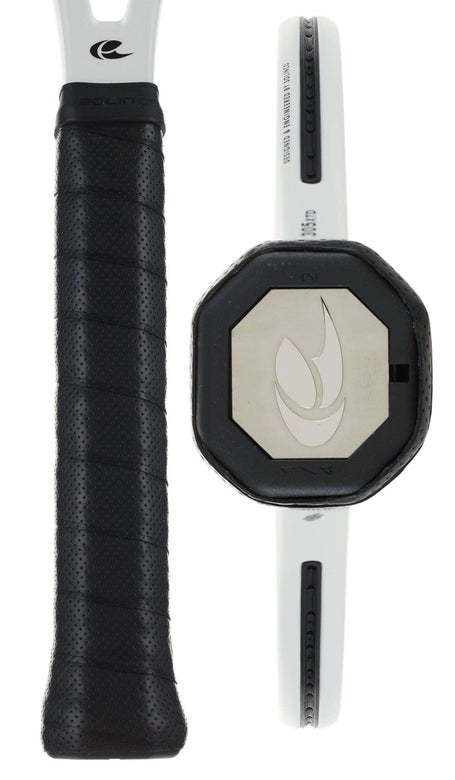 Solinco Whiteout 98 (305g) XTD Racket 