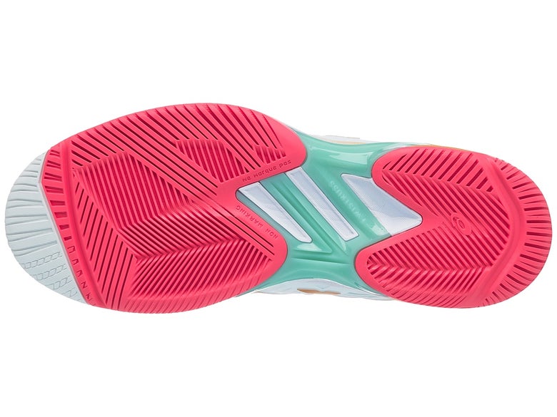 popular women's tennis shoes 2021
