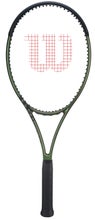 Wilson Blade 98 18x20 v8 Racket