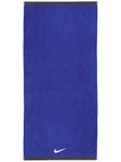 Nike Fundamental Handtuch Medium 
Blau/Wei 
